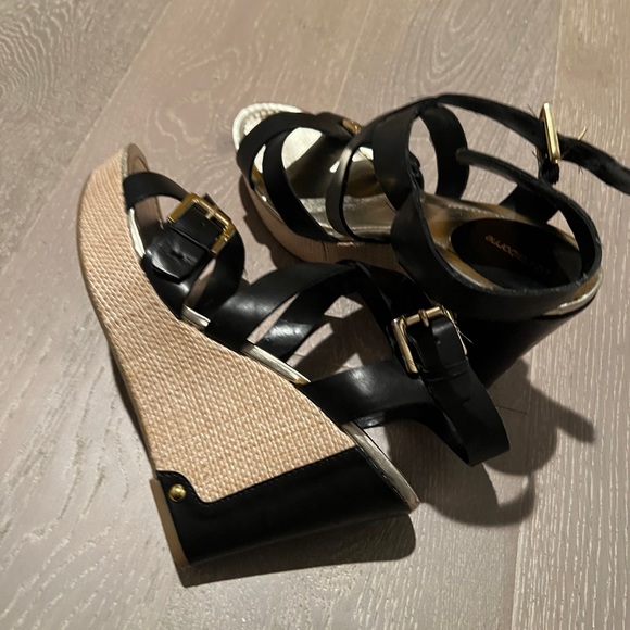 Women’s wedges - Picture 3 of 4